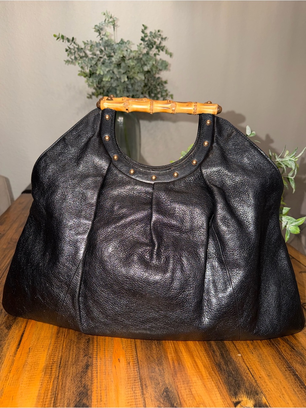 AUTHENTIC GUCCI Black Leather Bamboo Top Handle Bag - Picture 16 of 16